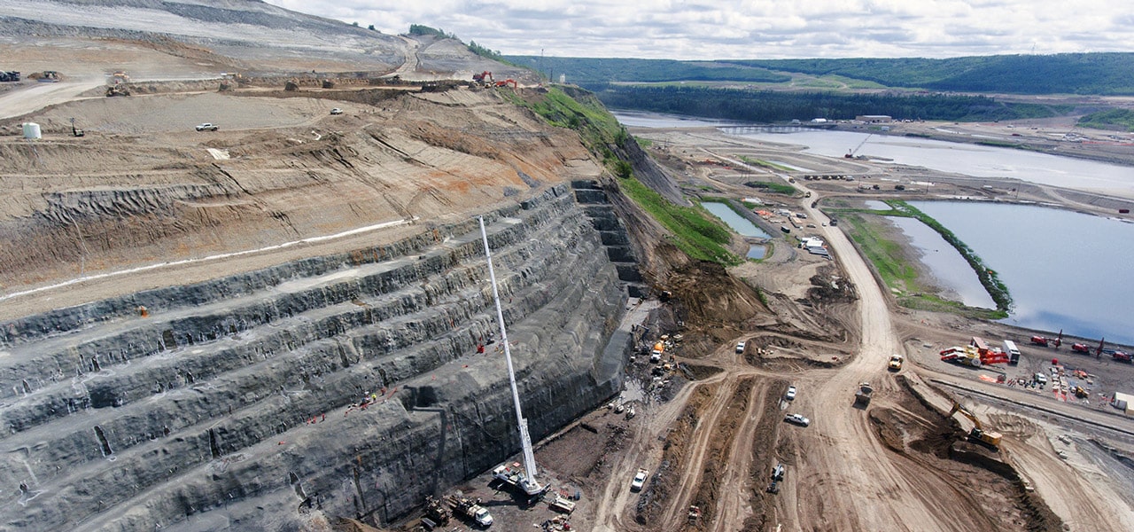 Photo: <a href="https://www.sitecproject.com/construction-activities/photo-and-video-gallery">BC Hydro</a>” style=”border-radius:0px;–objectFit:cover;–imagePosX:50%;–imagePosY:50%” decoding=”async” srcset=”https://www.policyalternatives.ca/wp-content/uploads/2025/04/pn_Mar2019_ShakingThePeace.jpg 1280w, https://www.policyalternatives.ca/wp-content/uploads/2025/04/pn_Mar2019_ShakingThePeace-300×141.jpg 300w, https://www.policyalternatives.ca/wp-content/uploads/2025/04/pn_Mar2019_ShakingThePeace-1024×480.jpg 1024w, https://www.policyalternatives.ca/wp-content/uploads/2025/04/pn_Mar2019_ShakingThePeace-768×360.jpg 768w” sizes=”(max-width: 1280px) 100vw, 1280px” /></div><div  class=