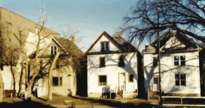 WBCLT Archives, Renovating and post-renovation CLT houses, circa 2000-2001